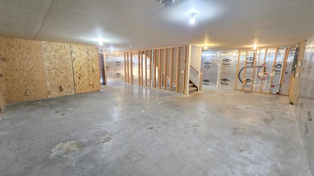 416 Torrey Pines Drive, Mankato, MN 56001