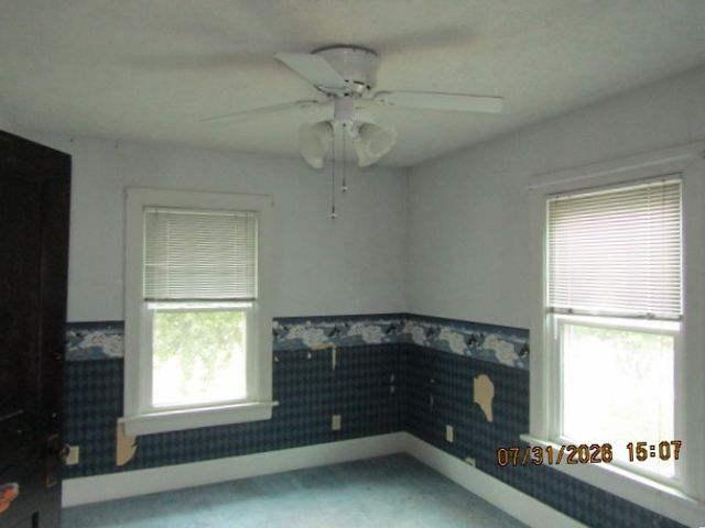 821 Grand Court, Davenport, IA 52803