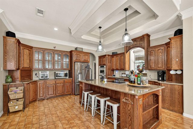 1005 Lewis, Kemah, TX 77565