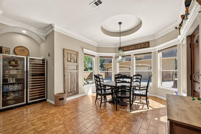 1005 Lewis, Kemah, TX 77565