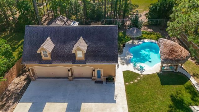 1005 Lewis, Kemah, TX 77565