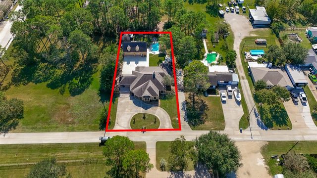 1005 Lewis, Kemah, TX 77565