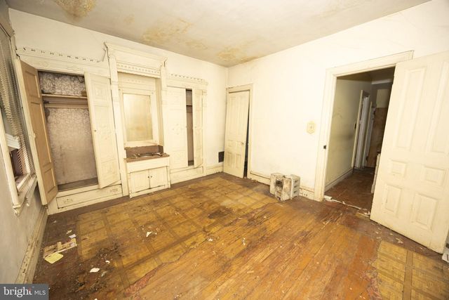 2243 N 18TH ST, Philadelphia, PA 19132