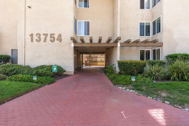 13754 Mango Dr 130, Del Mar, CA 92014