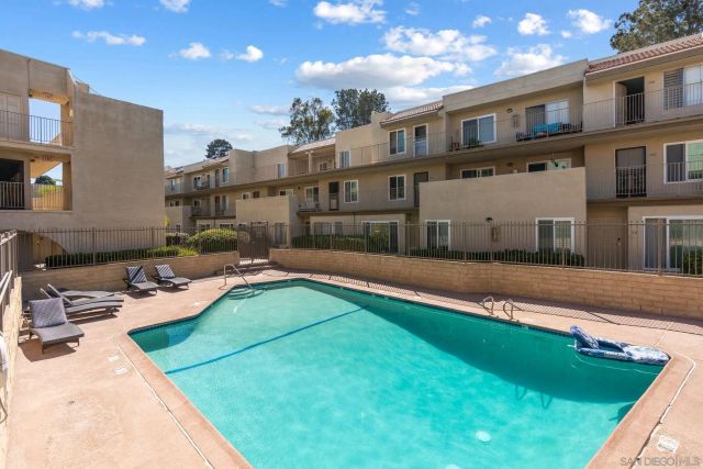 13754 Mango Dr 130, Del Mar, CA 92014