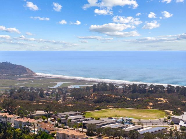 13754 Mango Dr 130, Del Mar, CA 92014