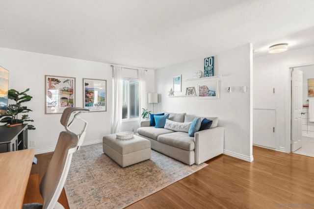 13754 Mango Dr 130, Del Mar, CA 92014