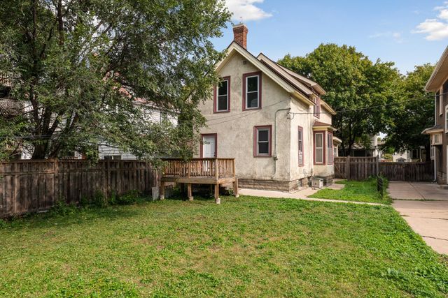 1033 15th Avenue SE, Minneapolis, MN 55414