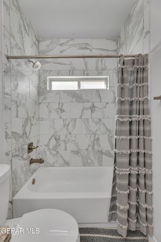 13611 HAZLEWOOD Street, Horizon City, TX 79928