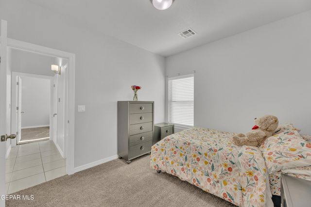 13611 HAZLEWOOD Street, Horizon City, TX 79928