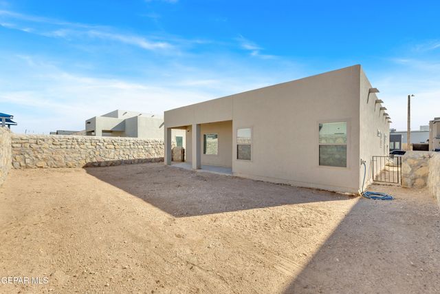 13611 HAZLEWOOD Street, Horizon City, TX 79928