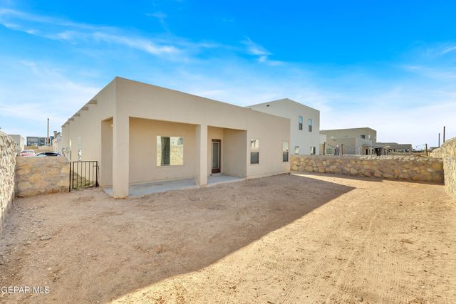 13611 HAZLEWOOD Street, Horizon City, TX 79928