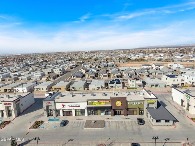 13611 HAZLEWOOD Street, Horizon City, TX 79928