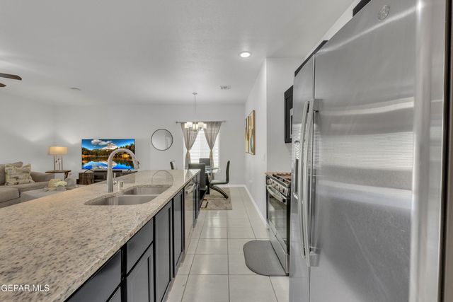 13611 HAZLEWOOD Street, Horizon City, TX 79928