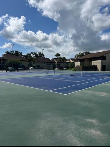 10775 VILLAGE CLUB CIRCLE N 101, St Petersburg, FL 33716