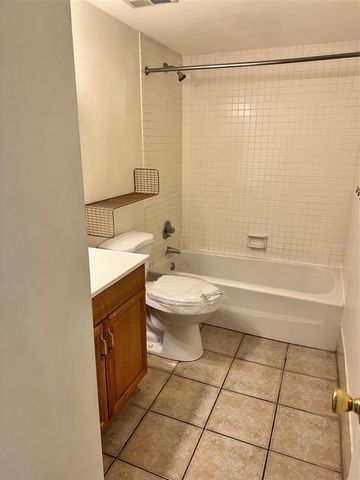 10775 VILLAGE CLUB CIRCLE N 101, St Petersburg, FL 33716