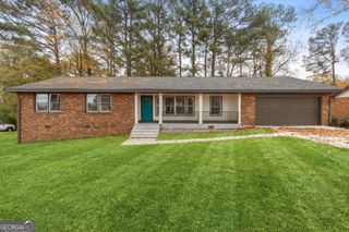 1784 S Deshon Road, Lithonia, GA 30058