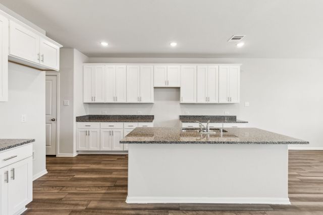 600 Rusty Spurs Place, Weston, TX 75009