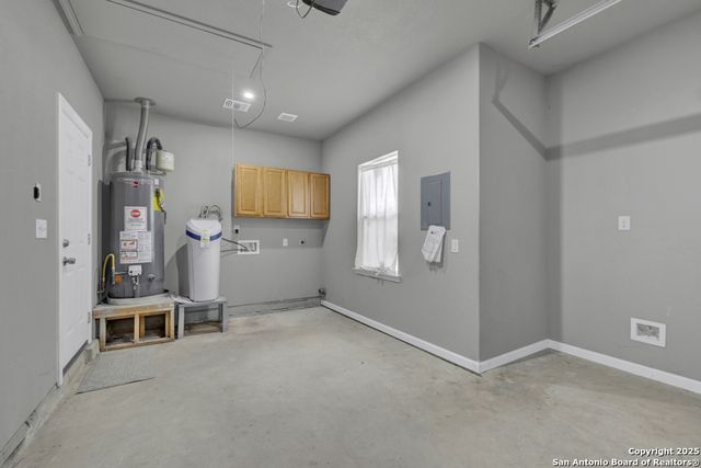 5170 Village Green, San Antonio, TX 78218