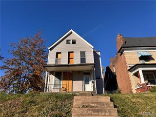 753 Aubert Avenue, St Louis, MO 63108