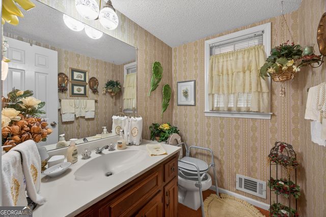 5159 Winterberry Drive, Stone Mountain, GA 30088