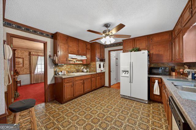 5159 Winterberry Drive, Stone Mountain, GA 30088