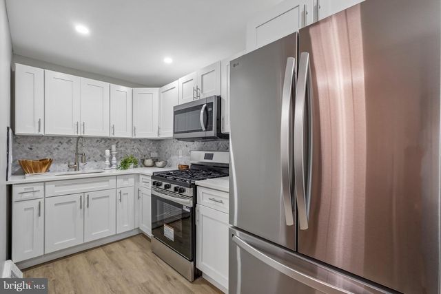 270 WESTBROOK DR, Clifton Heights, PA 19018