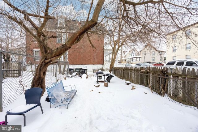 33 S 6TH AVE, Coatesville, PA 19320