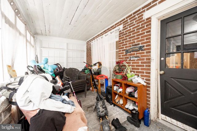 33 S 6TH AVE, Coatesville, PA 19320