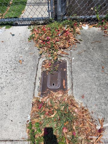 5731 NW 6th Ave, Miami, FL 33127