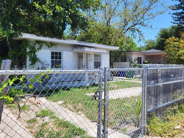 5731 NW 6th Ave, Miami, FL 33127