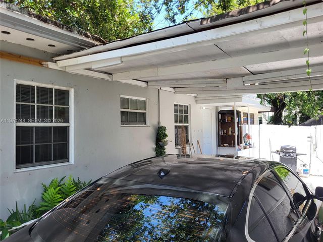 5731 NW 6th Ave, Miami, FL 33127