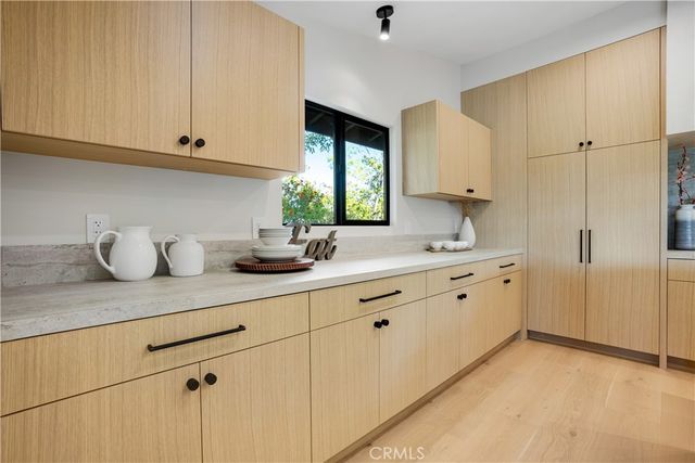 20553 Califa, Woodland Hills, CA 91367