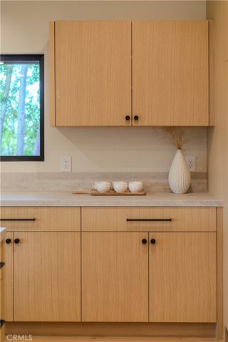 20553 Califa, Woodland Hills, CA 91367