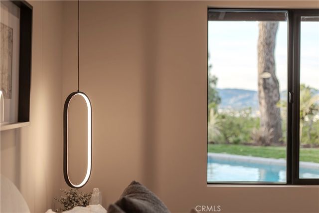 20553 Califa, Woodland Hills, CA 91367