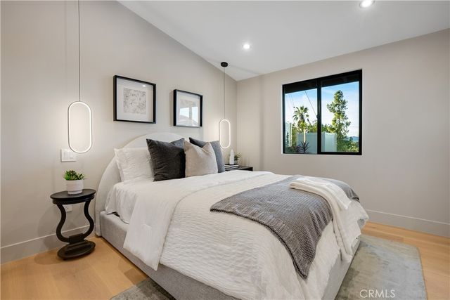 20553 Califa, Woodland Hills, CA 91367