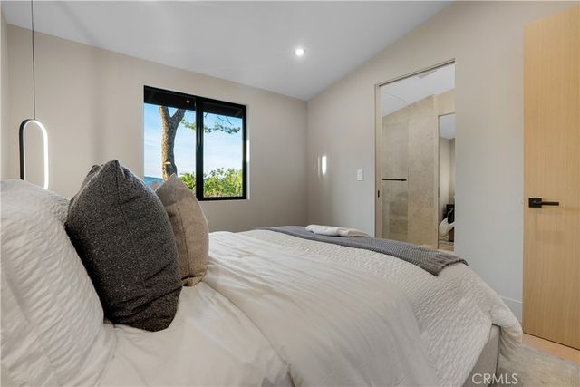 20553 Califa, Woodland Hills, CA 91367