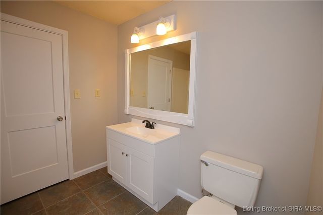 577 E Radio Tower Road, Scottsburg, IN 47170