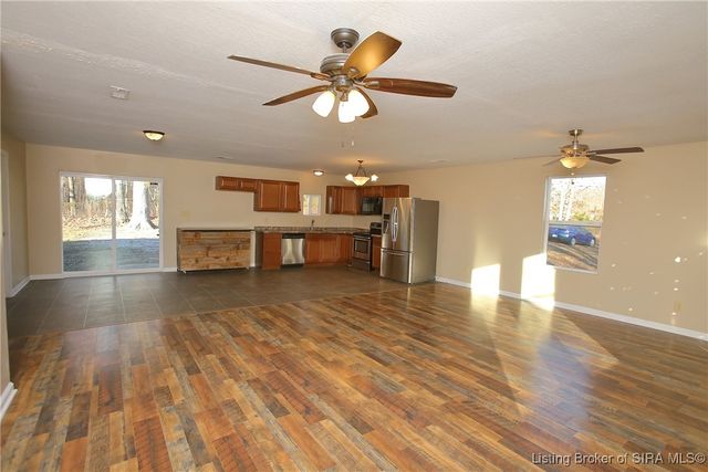 577 E Radio Tower Road, Scottsburg, IN 47170