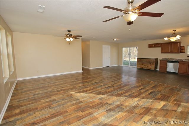 577 E Radio Tower Road, Scottsburg, IN 47170