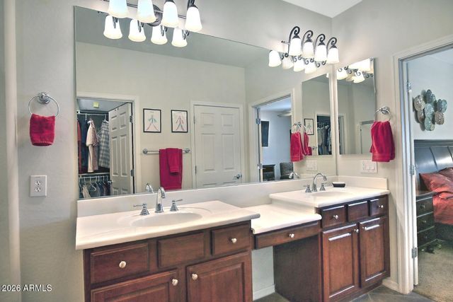 6647 W HERITAGE Way, Florence, AZ 85132