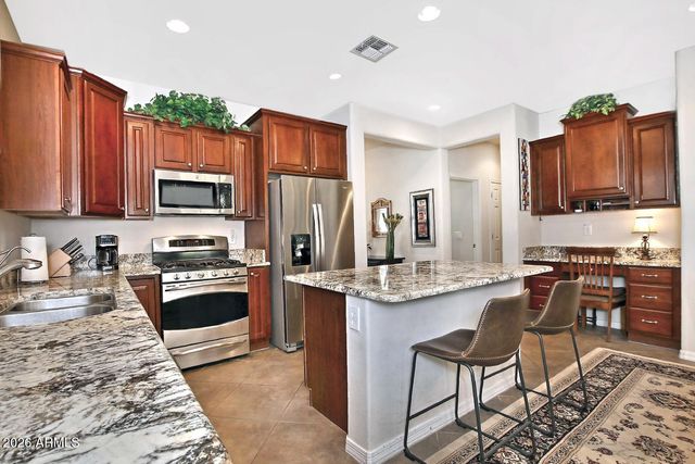 6647 W HERITAGE Way, Florence, AZ 85132