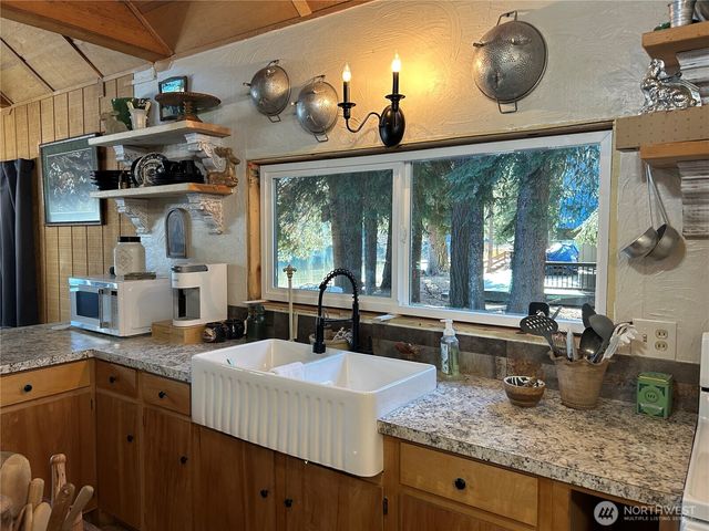 5 Moore, Riverside, WA 98840