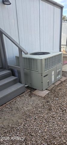 8601 N 71st Avenue 117, Glendale, AZ 85301