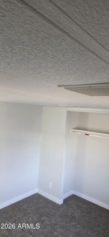 8601 N 71st Avenue 117, Glendale, AZ 85301