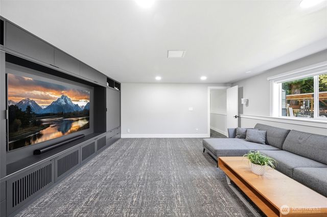 14022 Meridian Avenue S, Everett, WA 98208