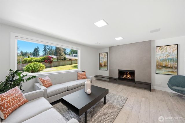 14022 Meridian Avenue S, Everett, WA 98208