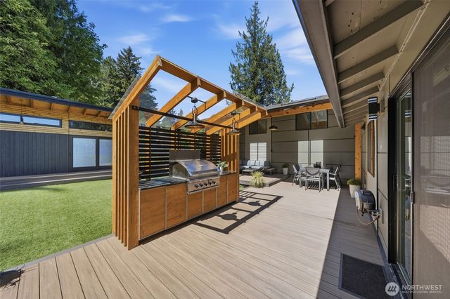 14022 Meridian Avenue S, Everett, WA 98208