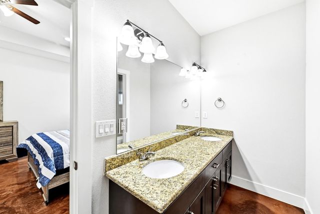 120 Waianae CT, Bastrop, TX 78602