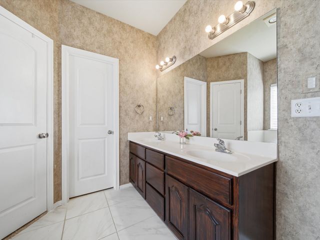 7723 S 91st East Avenue, Tulsa, OK 74133